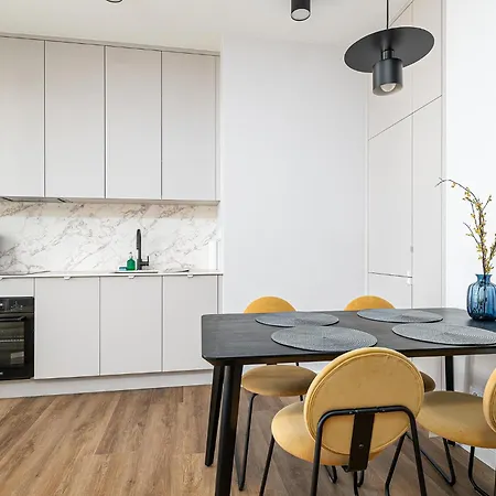 Rentplanet - Grzybowska Βαρσοβία