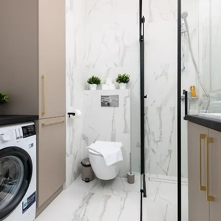 Rentplanet - Grzybowska * Varsó